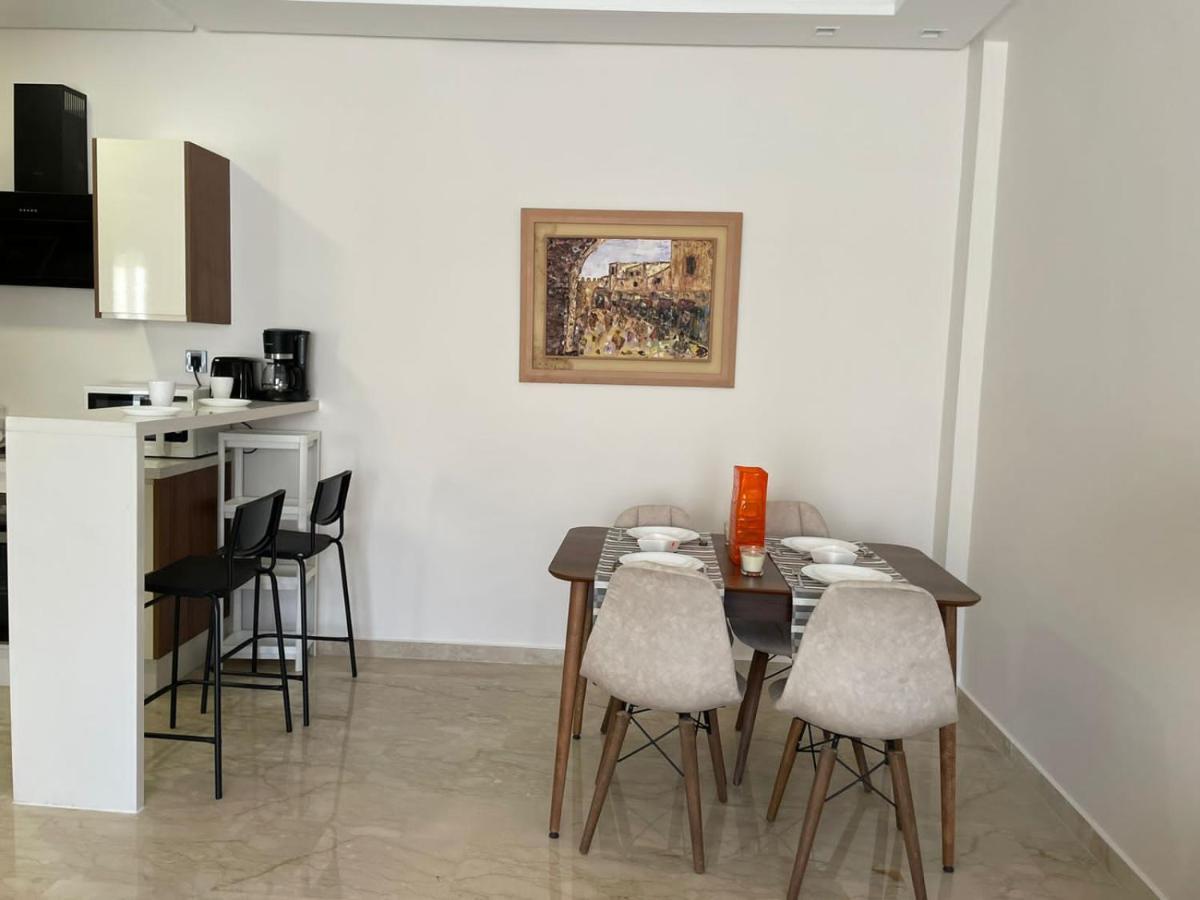 Suite Appartement Bourgogne 2 Pieces الدار البيضاء المظهر الخارجي الصورة