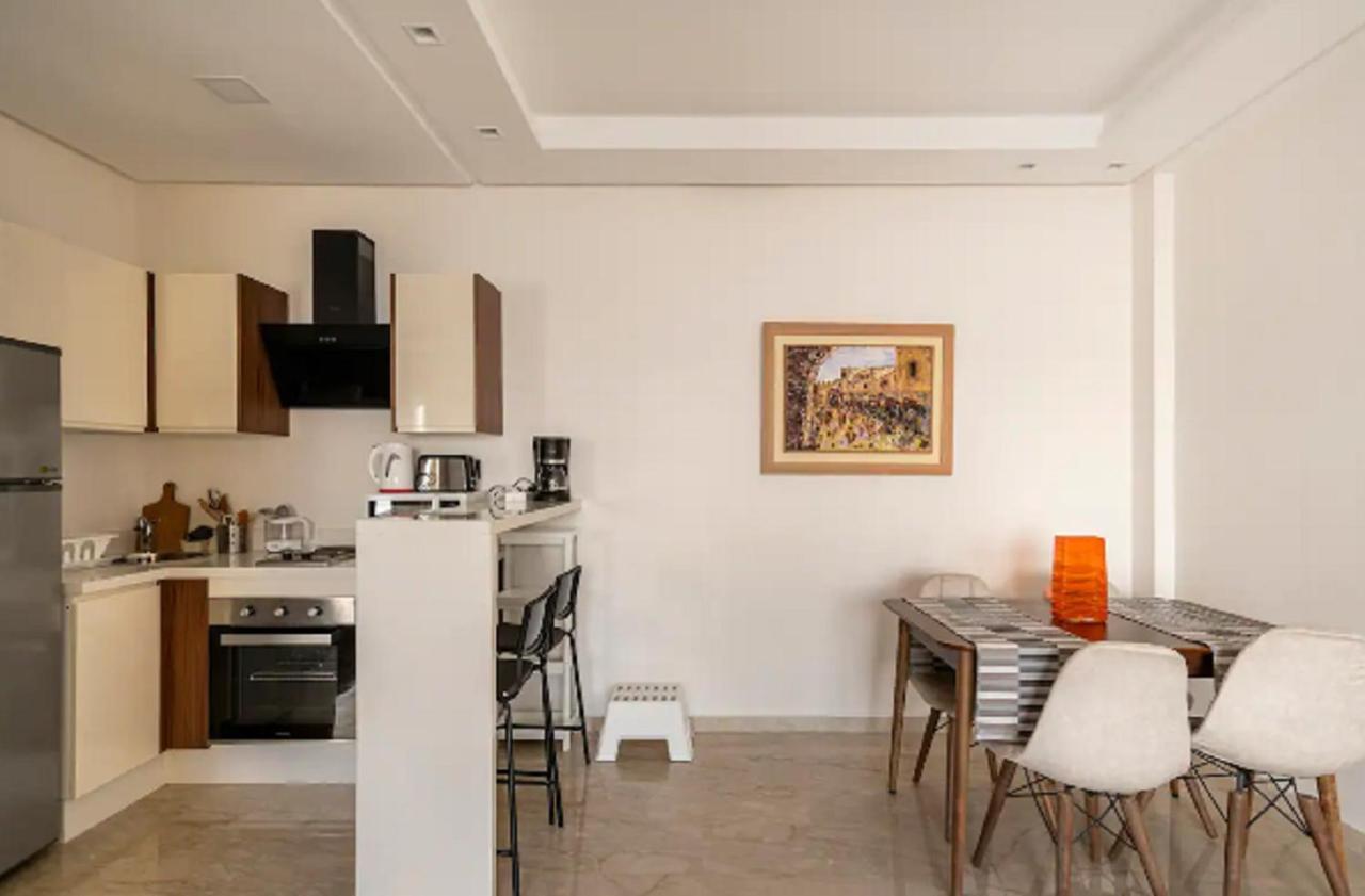 Suite Appartement Bourgogne 2 Pieces الدار البيضاء المظهر الخارجي الصورة